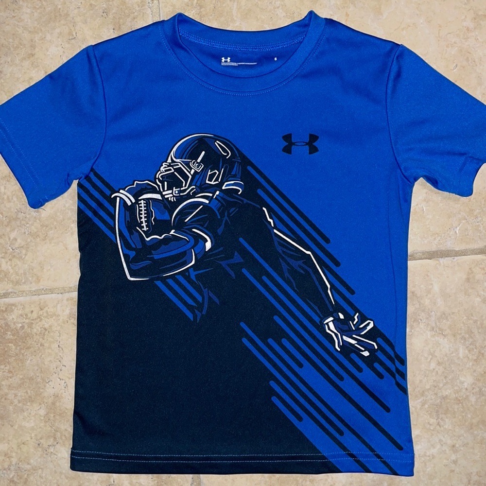 Under Armour boys shirt